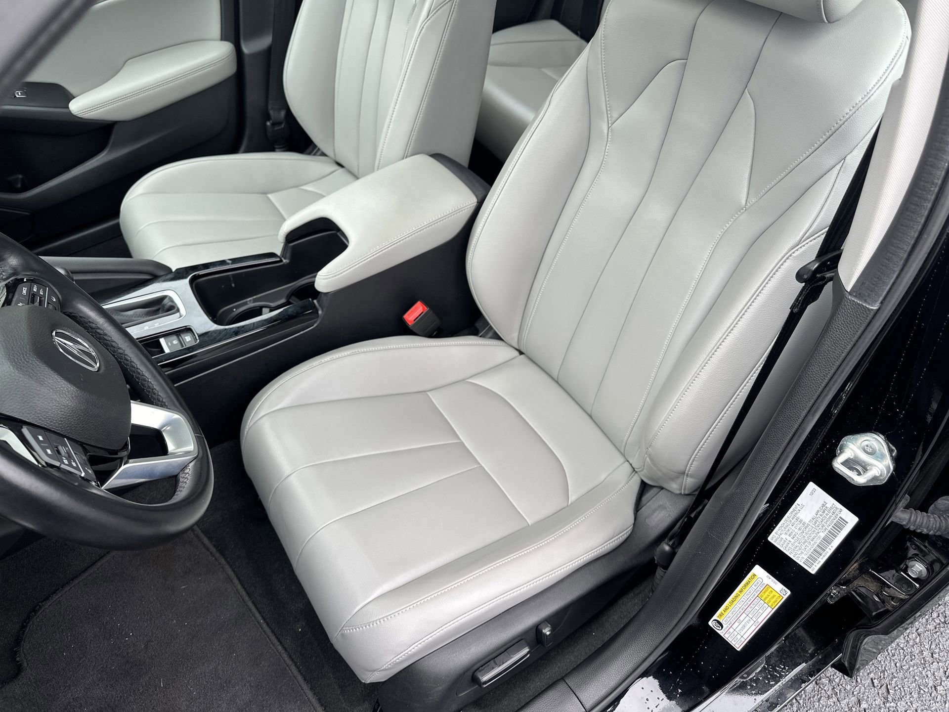 Used 2024 Acura Integra image 25