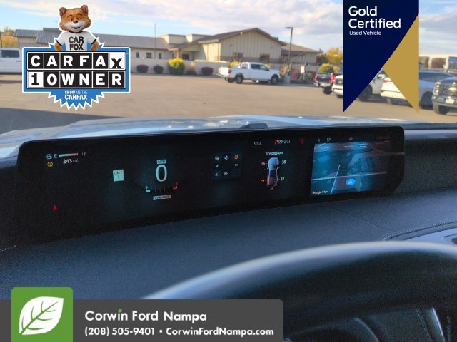 Certified 2025 Ford Expedition Platinum w/ Platinum Ultimate Package AWD/4WD image 17