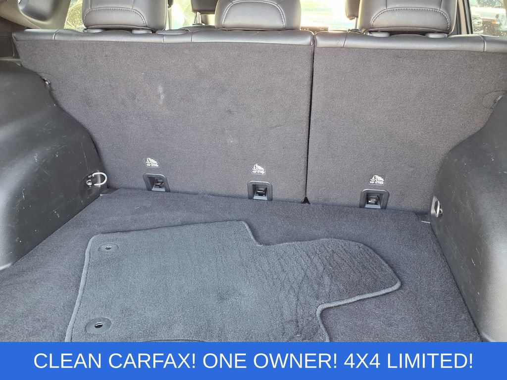 Used 2025 Jeep Compass Limited AWD/4WD image 19