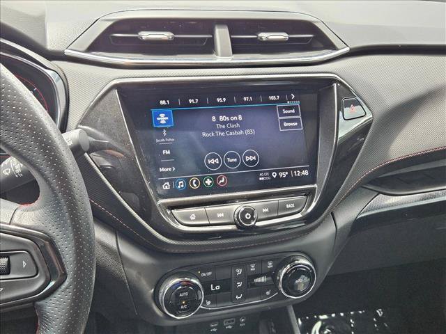 Used 2021 Chevrolet TrailBlazer RS w/ Convenience Package FWD image 12