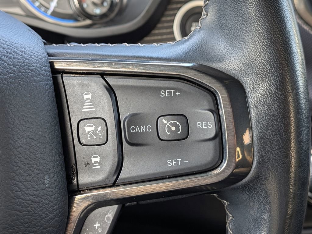 Used 2020 RAM 1500 Limited image 29