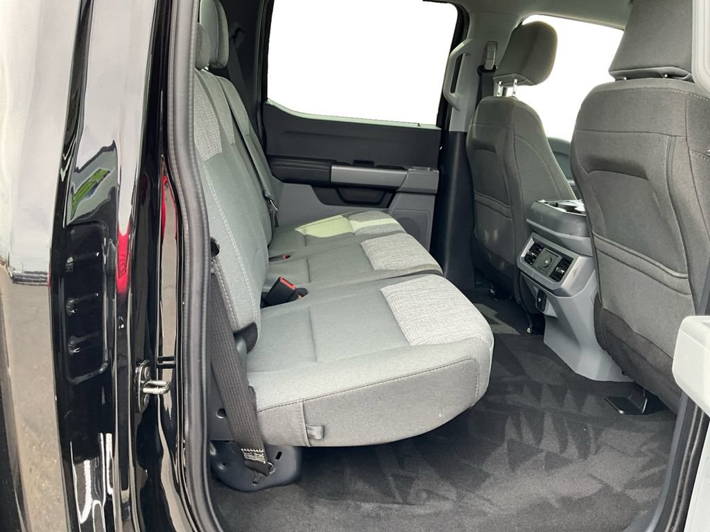Certified 2025 Ford F350 XLT AWD/4WD image 14