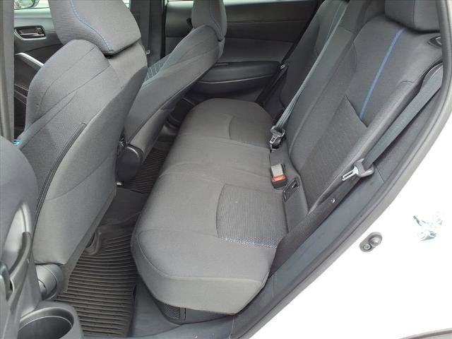 Used 2025 Toyota Corolla Cross AWD Hybrid w/ Moonroof Package image 10