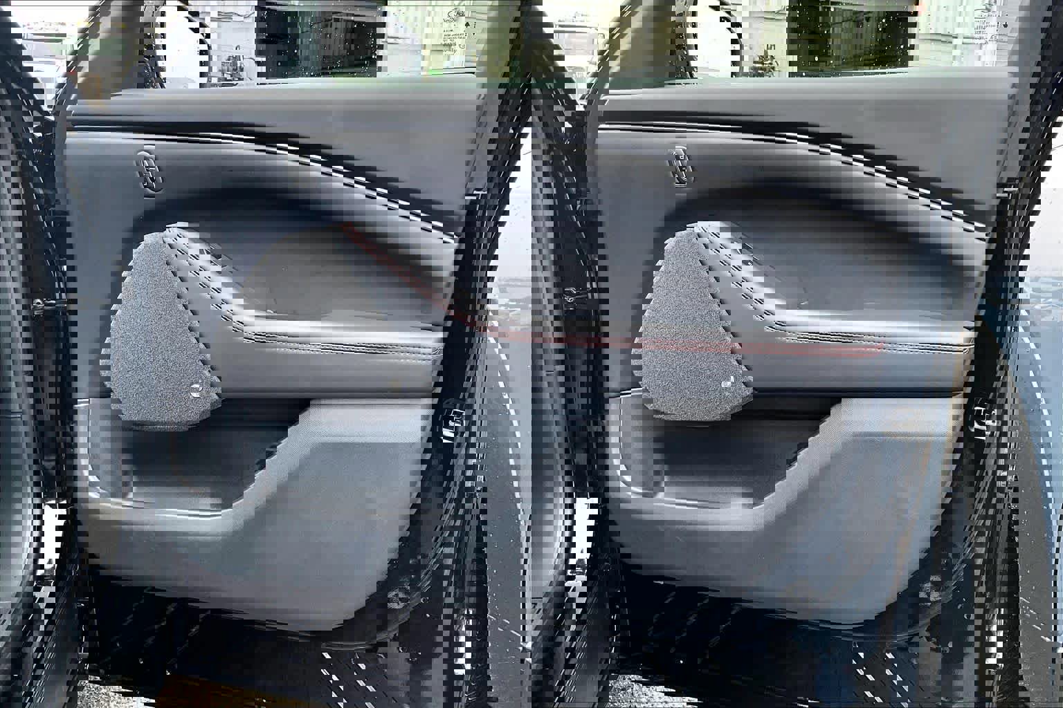 Certified 2025 Ford Mustang Mach-E Premium w/ Sport Appearance Package image 23