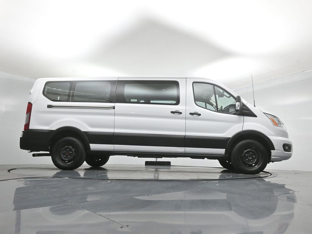 Certified 2022 Ford Transit 350 XLT RWD image 12