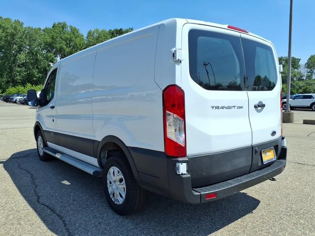 Certified 2025 Ford Transit 250 Low Roof w/ Exterior Upgrade Package RWD image 5