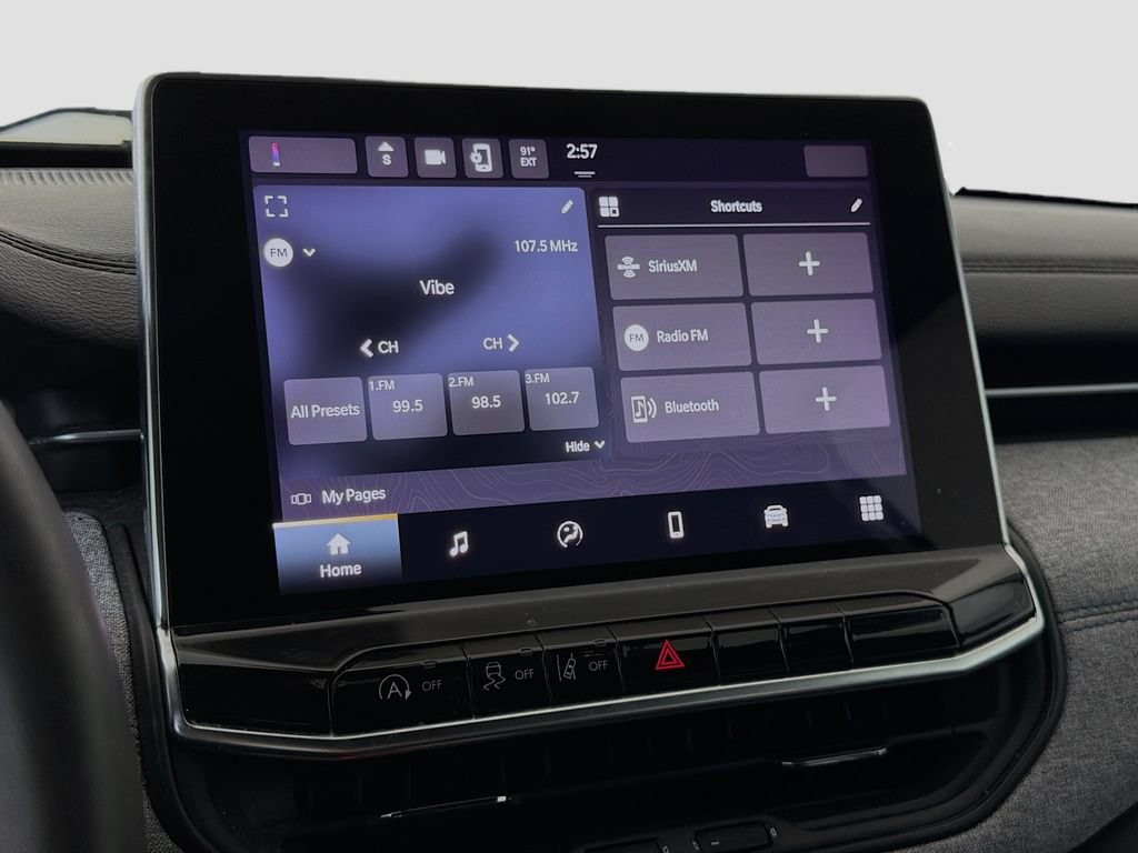 Used 2023 Jeep Compass Latitude AWD/4WD image 30