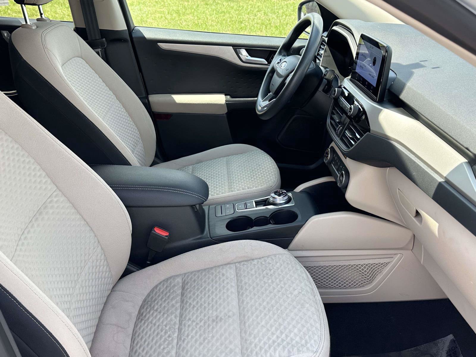 Certified 2020 Ford Escape SE AWD/4WD image 9