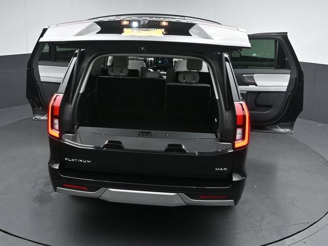 Certified 2025 Ford Expedition Max Platinum w/ Driver's Package AWD/4WD image 53