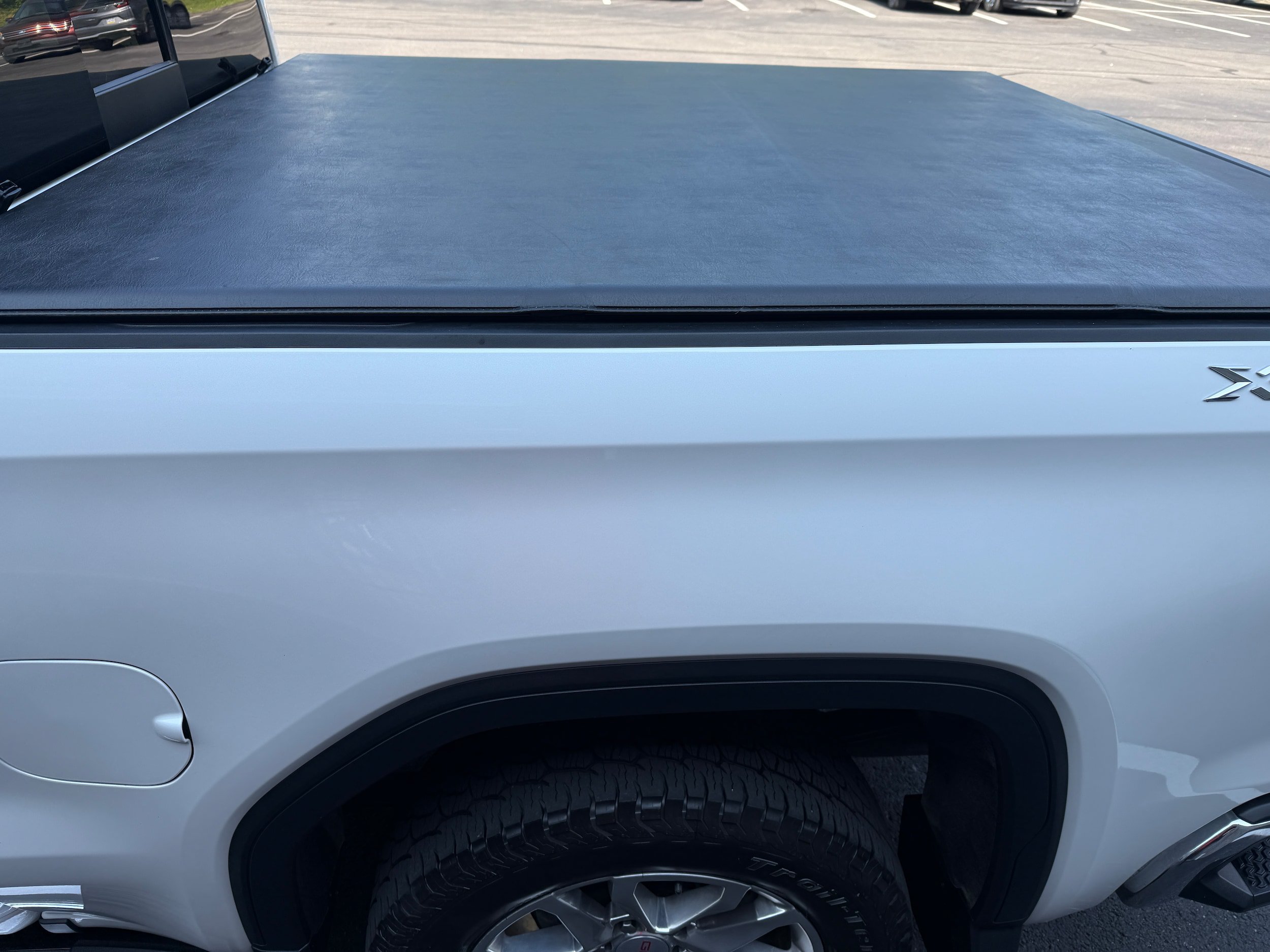 Used 2022 GMC Sierra 1500 SLT w/ SLT Premium Plus Package AWD/4WD image 9