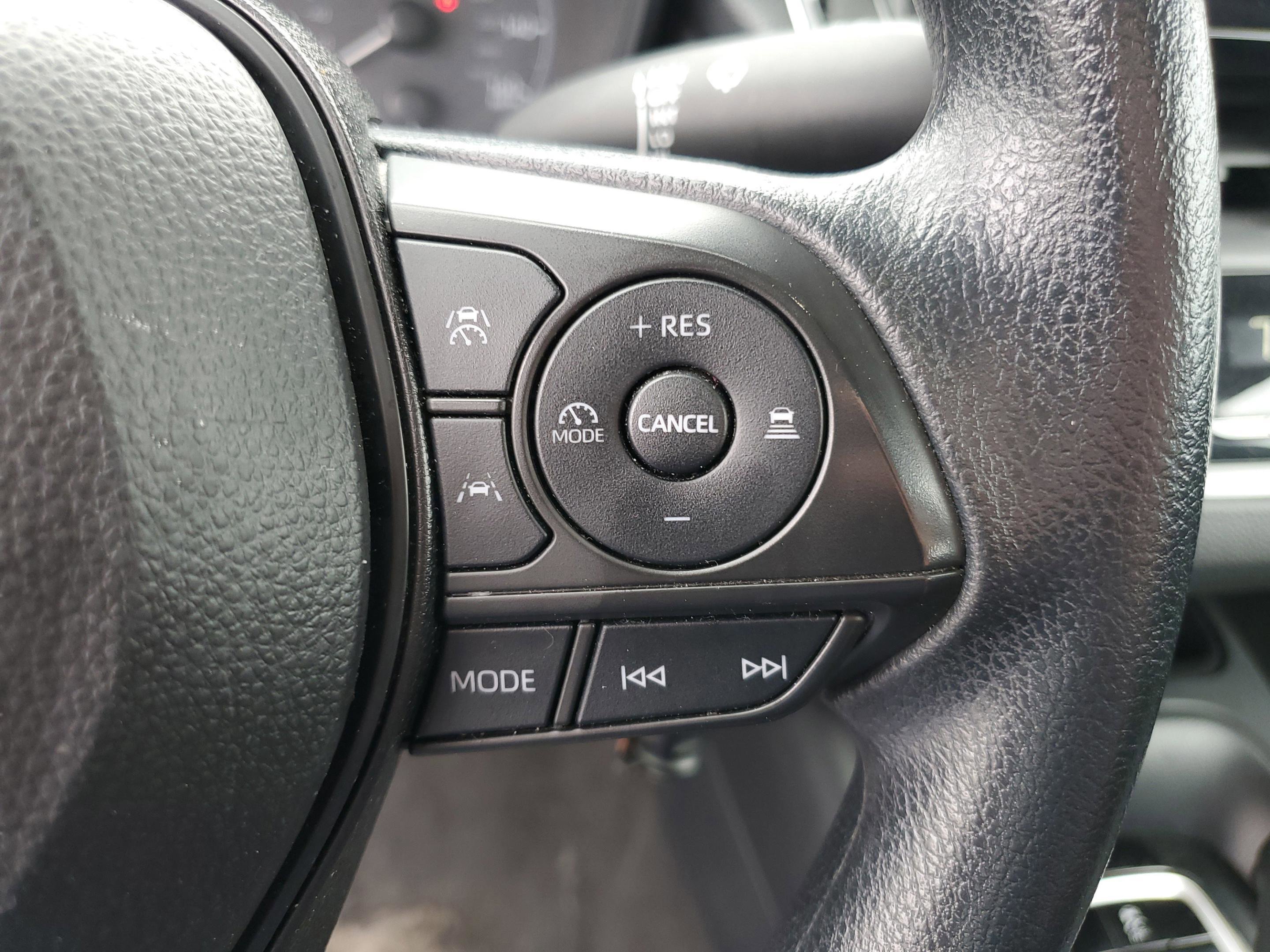 Used 2024 Toyota Corolla LE FWD image 21