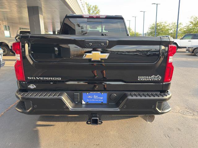 Used 2023 Chevrolet Silverado 2500 High Country w/ Safety Package II AWD/4WD image 15