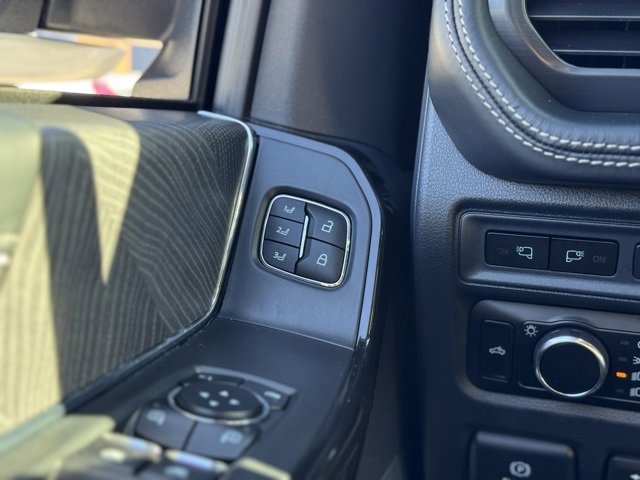 Certified 2023 Ford F150 Lightning Platinum image 33