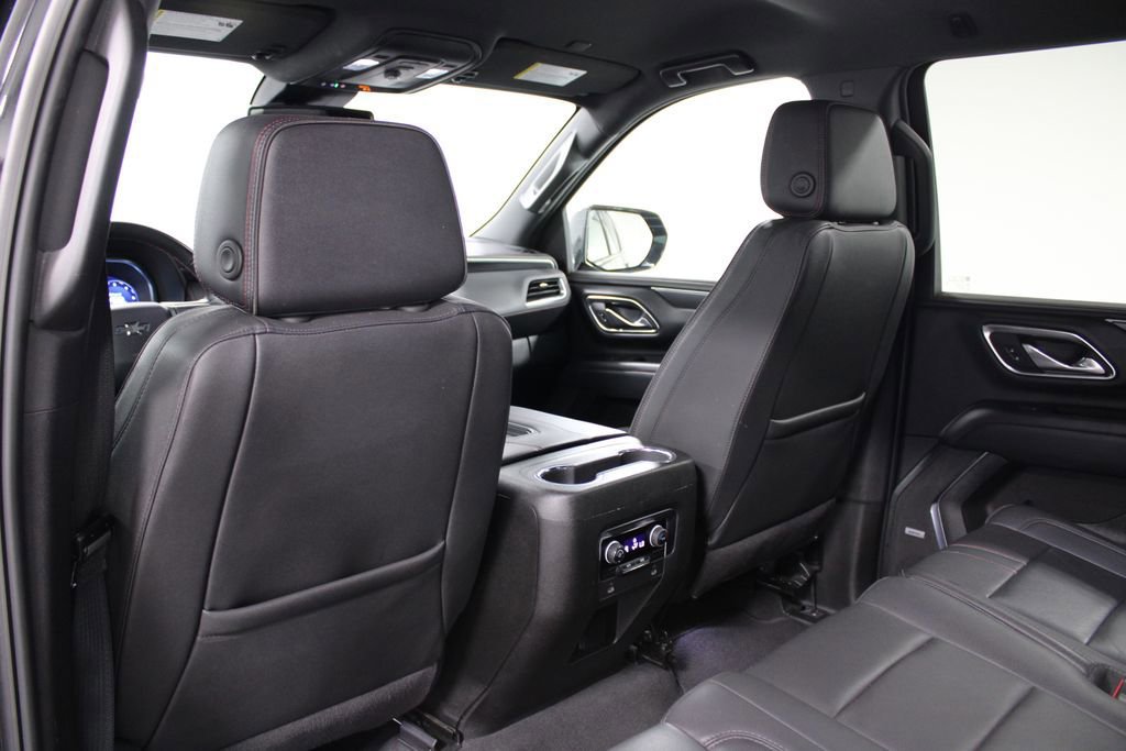 Used 2024 Chevrolet Suburban RST image 30