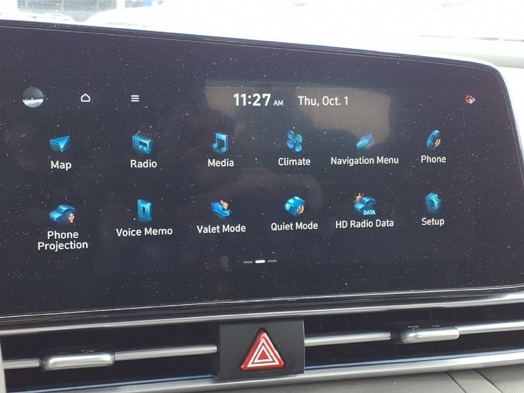 Used 2024 Hyundai Elantra SEL w/ Convenience Package FWD image 12