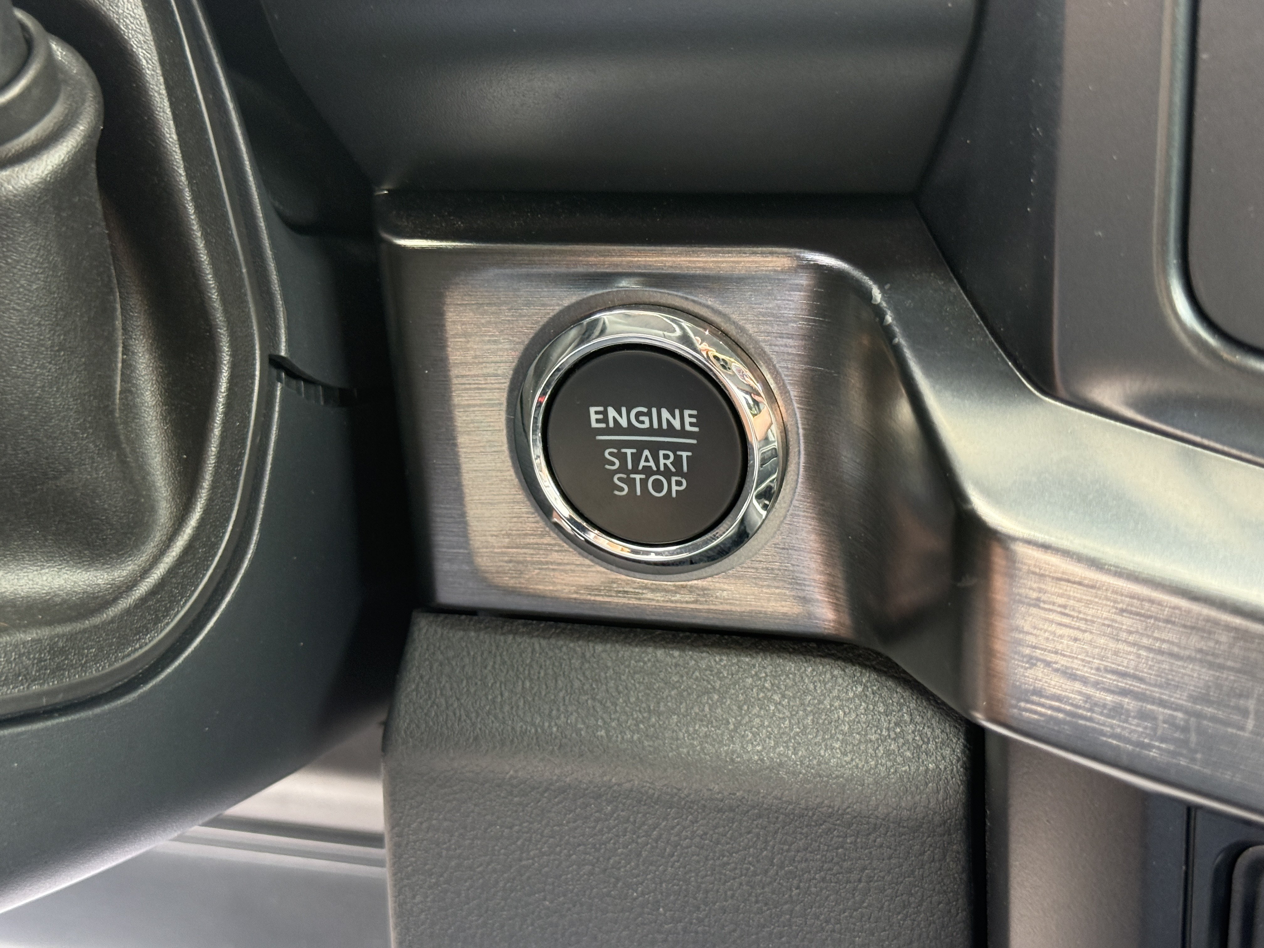 Certified 2023 Ford F250 Lariat w/ Sport Appearance Package AWD/4WD image 28