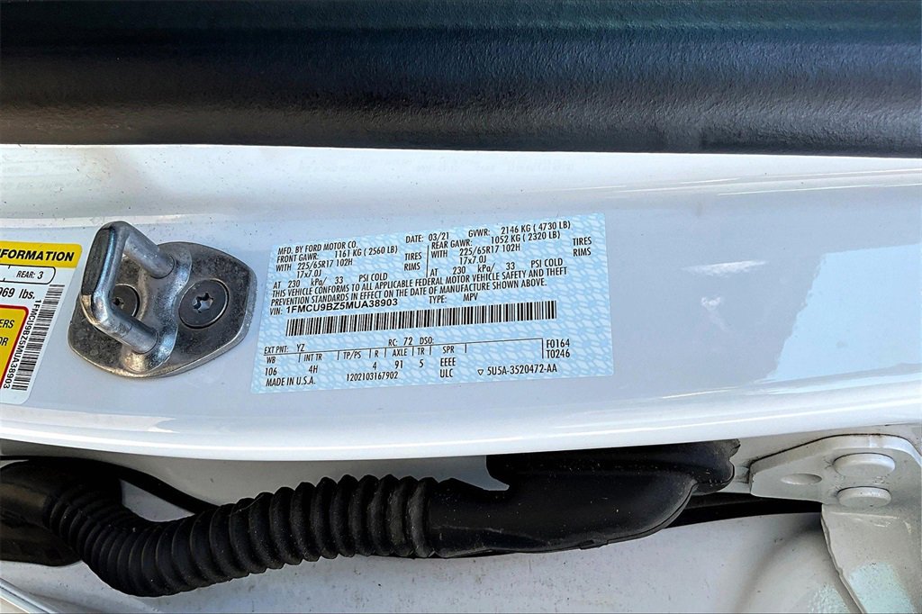 Certified 2021 Ford Escape SE image 31