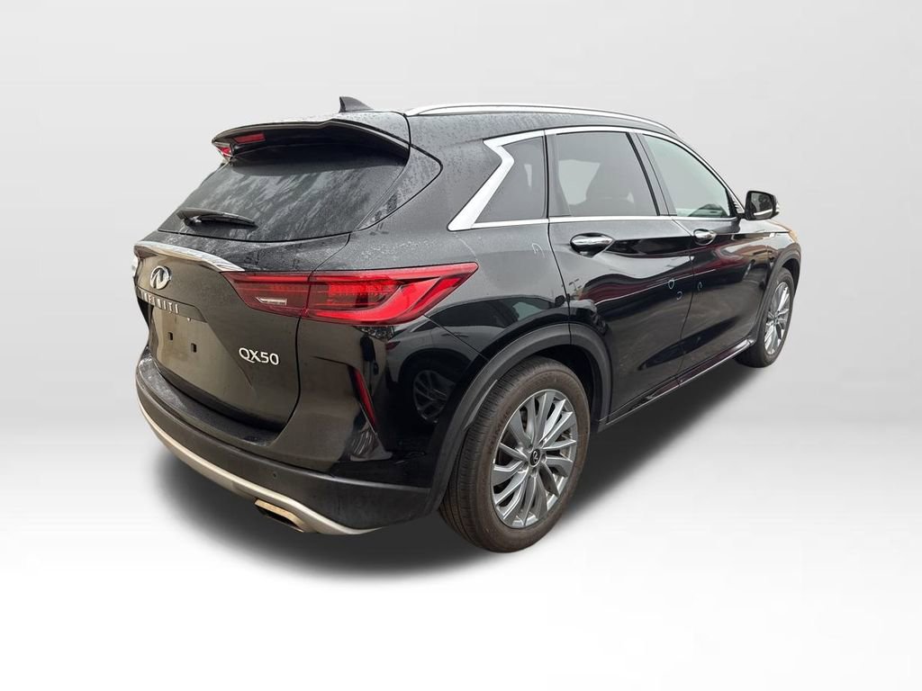 Used 2024 INFINITI QX50 Luxe image 4