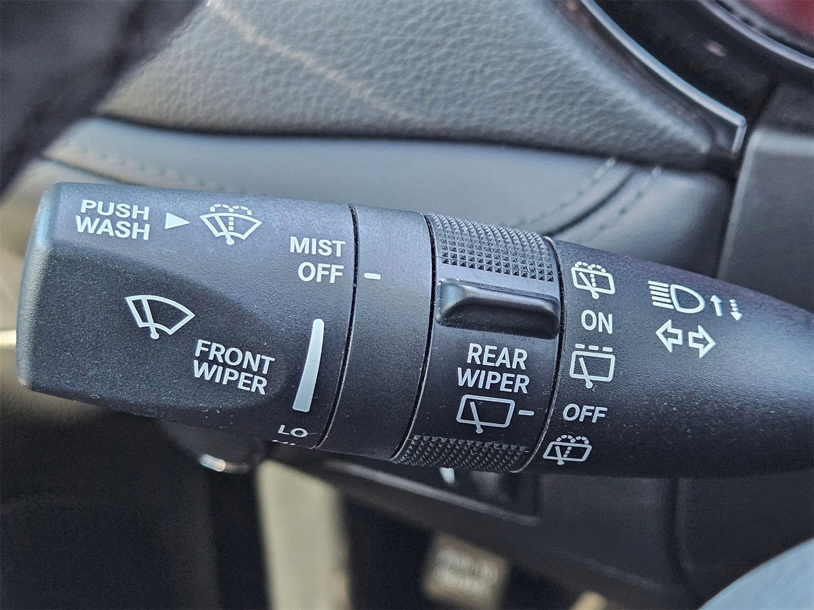 Used 2023 Dodge Durango SXT Launch Edition image 15