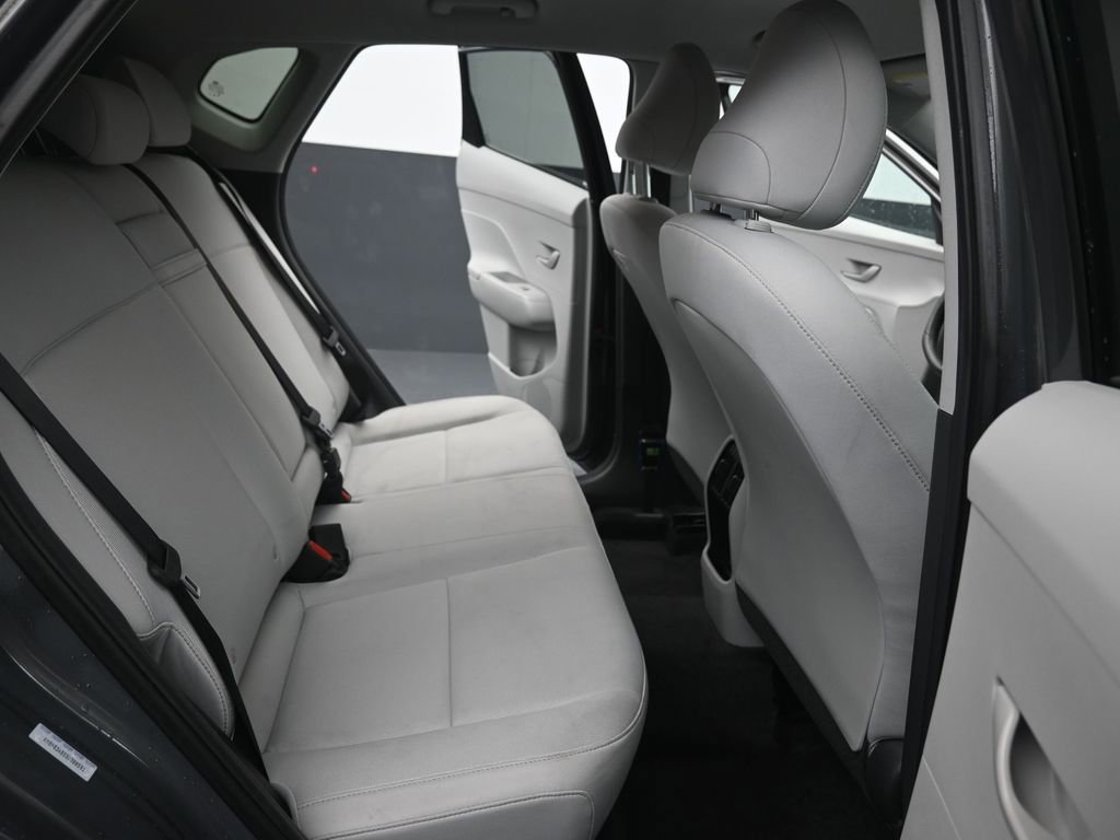Used 2025 Hyundai Kona SEL FWD image 12