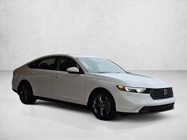 Used 2024 Honda Accord EX video 3