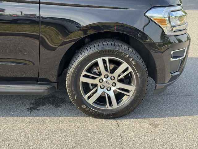 Certified 2024 Ford Expedition Limited AWD/4WD image 8