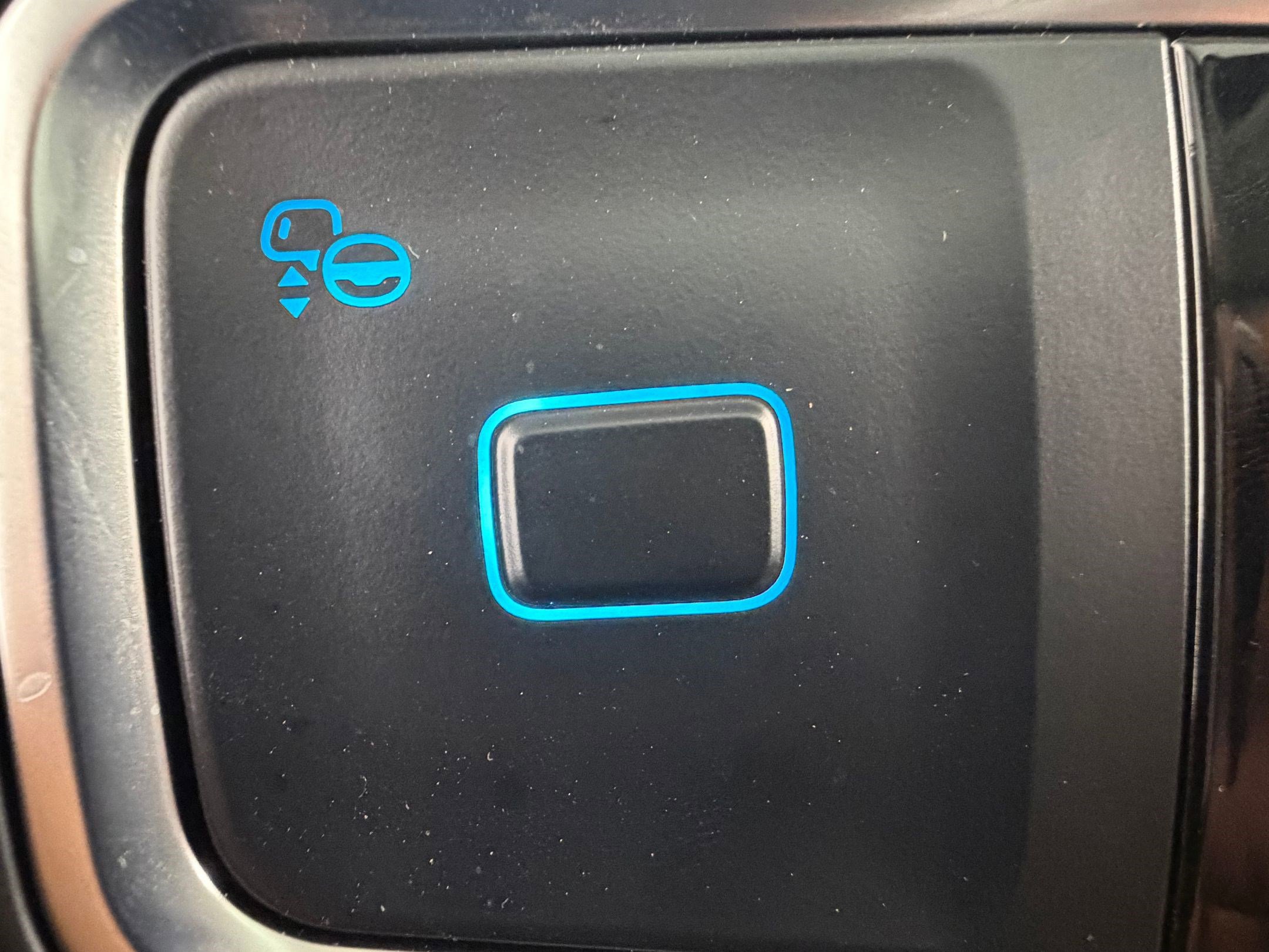 Certified 2025 Ford Expedition Platinum w/ Driver's Package image 29