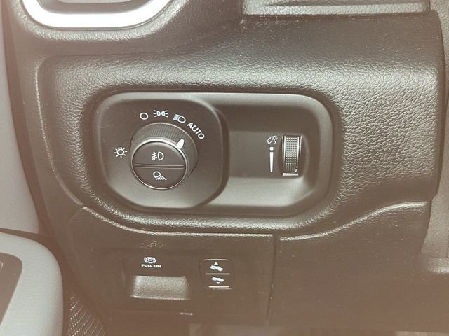 Used 2020 RAM 1500 Big Horn image 12