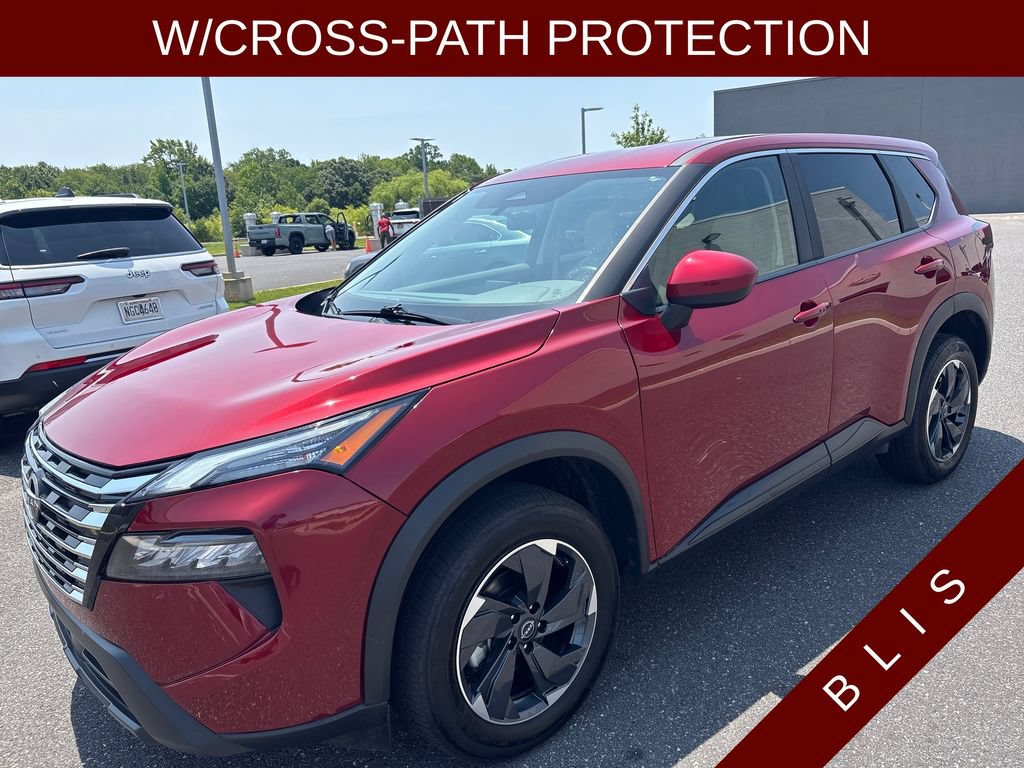 Used 2025 Nissan Rogue SV AWD/4WD image 4