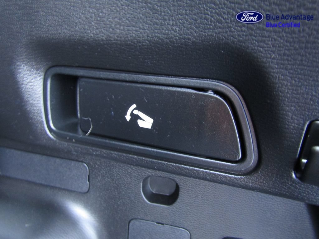 Used 2024 Mitsubishi Outlander SEL AWD/4WD image 41