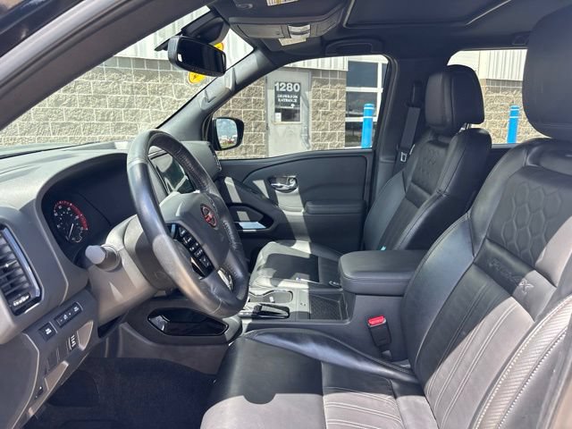 Used 2022 Nissan Frontier PRO-4X w/ Pro-4X Premium Package AWD/4WD image 15