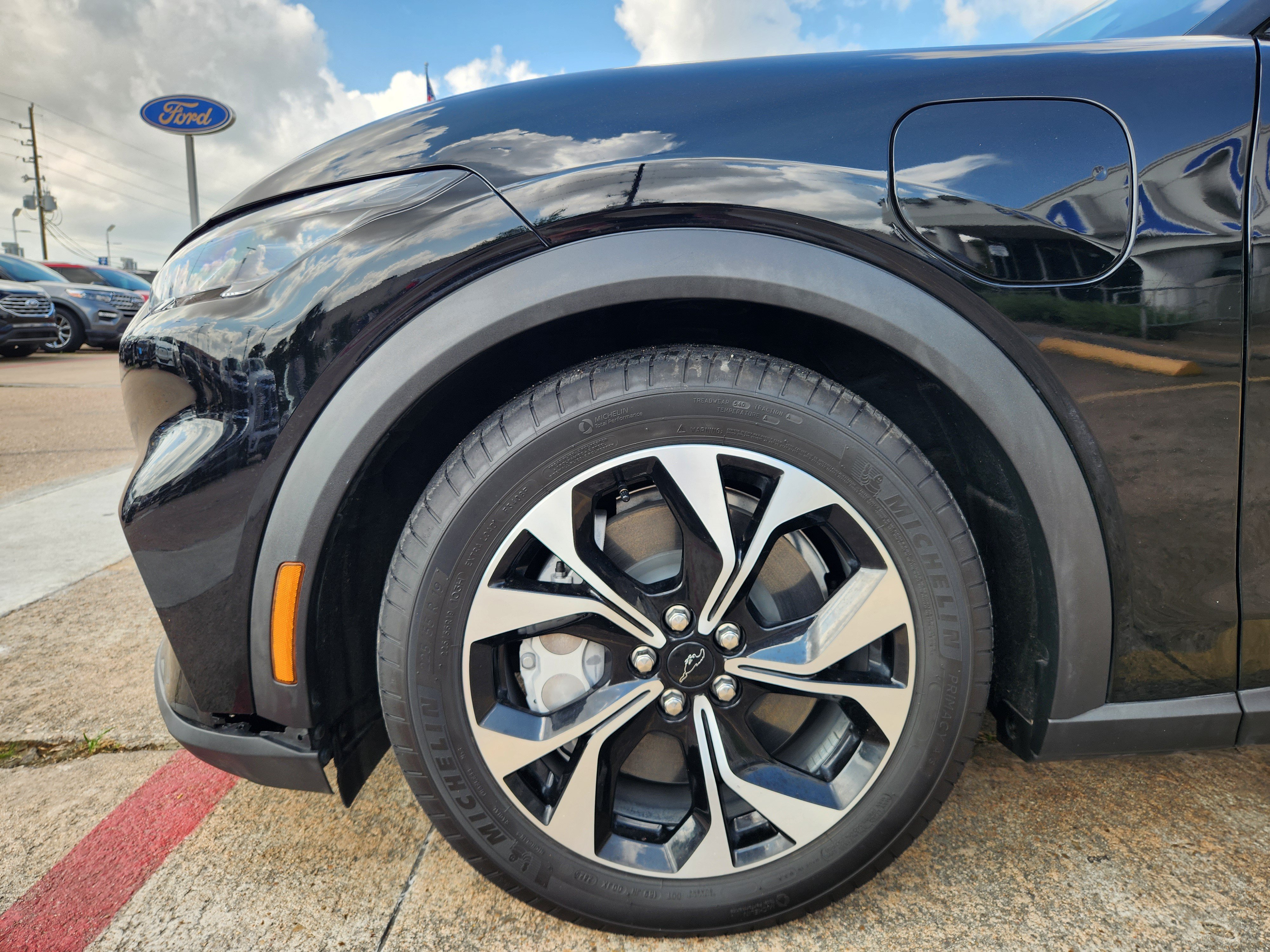 Certified 2026 Ford Mustang Mach-E Select w/ Comfort Package Lite RWD image 5