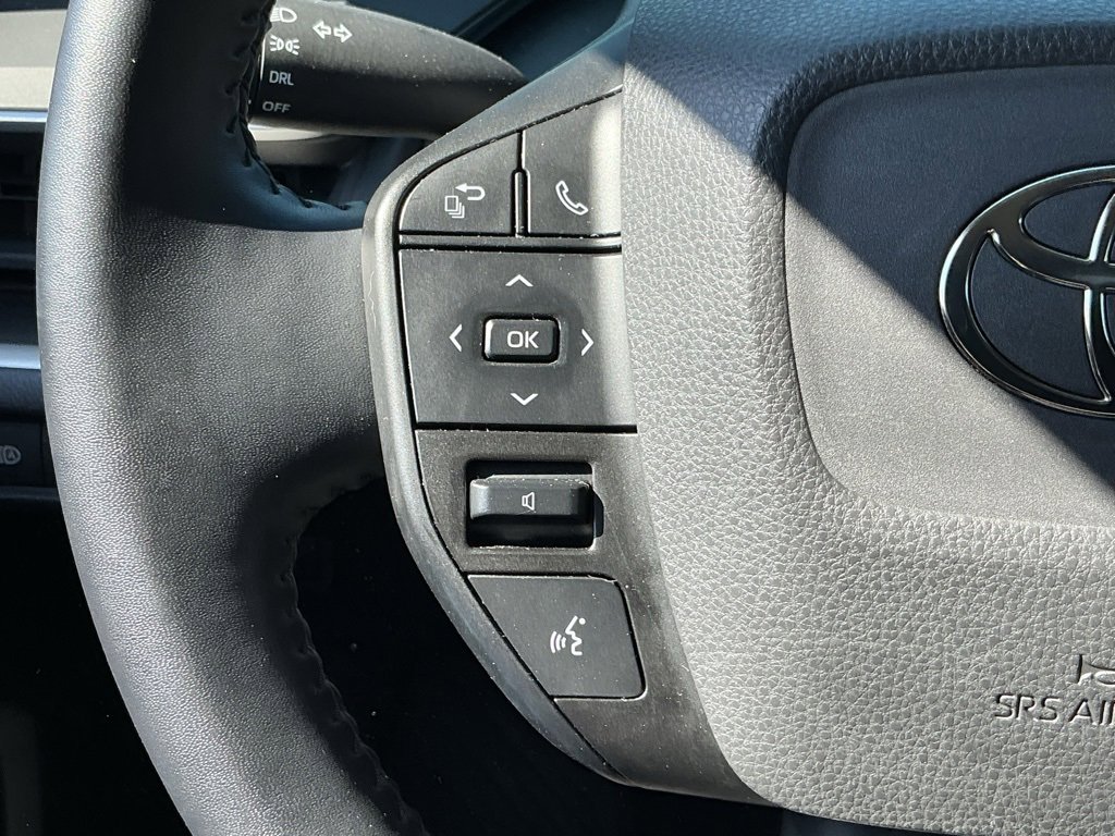 Used 2023 Toyota Prius LE image 29