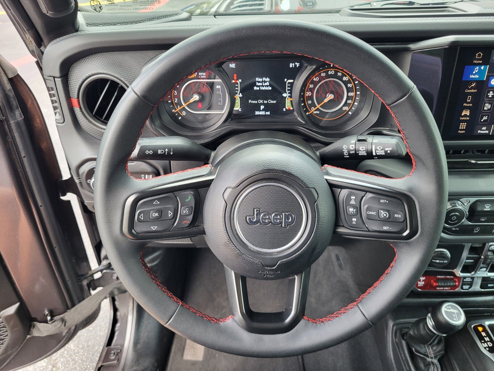 Used 2025 Jeep Wrangler Unlimited Rubicon image 27