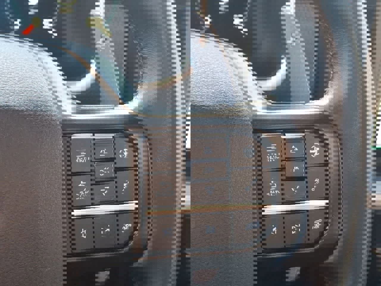 Certified 2021 Ford F150 Raptor w/ Equipment Group 801A High image 24