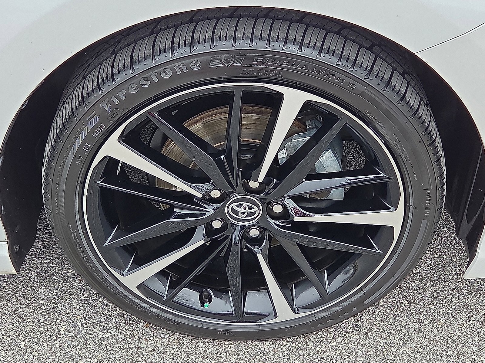 Used 2020 Toyota Camry XSE image 7