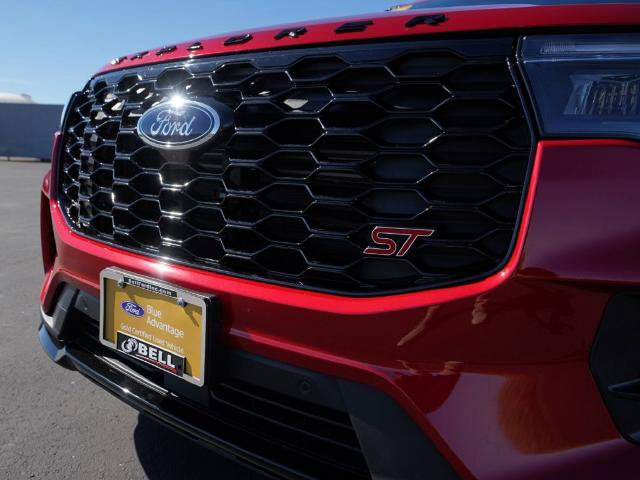 Certified 2026 Ford Explorer ST AWD/4WD image 24