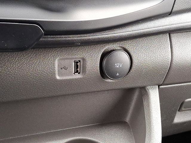 Certified 2024 Ford Transit 250 Low Roof w/ Exterior Upgrade Package image 22