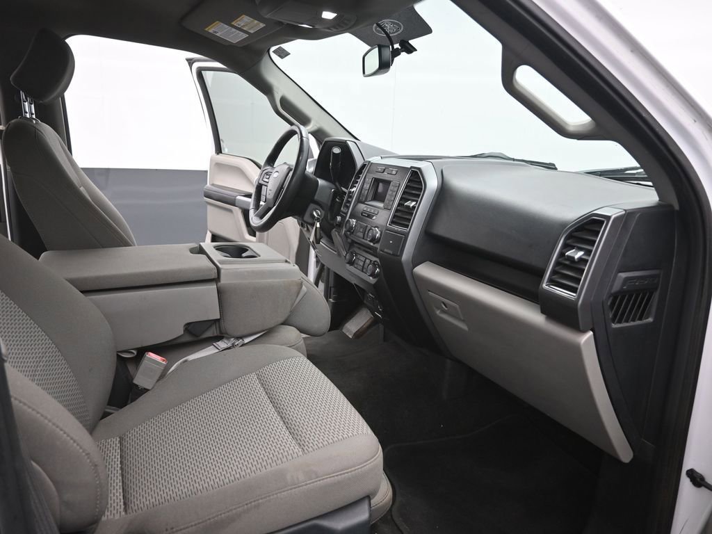 Certified 2018 Ford F150 XLT w/ Equipment Group 301A Mid image 28