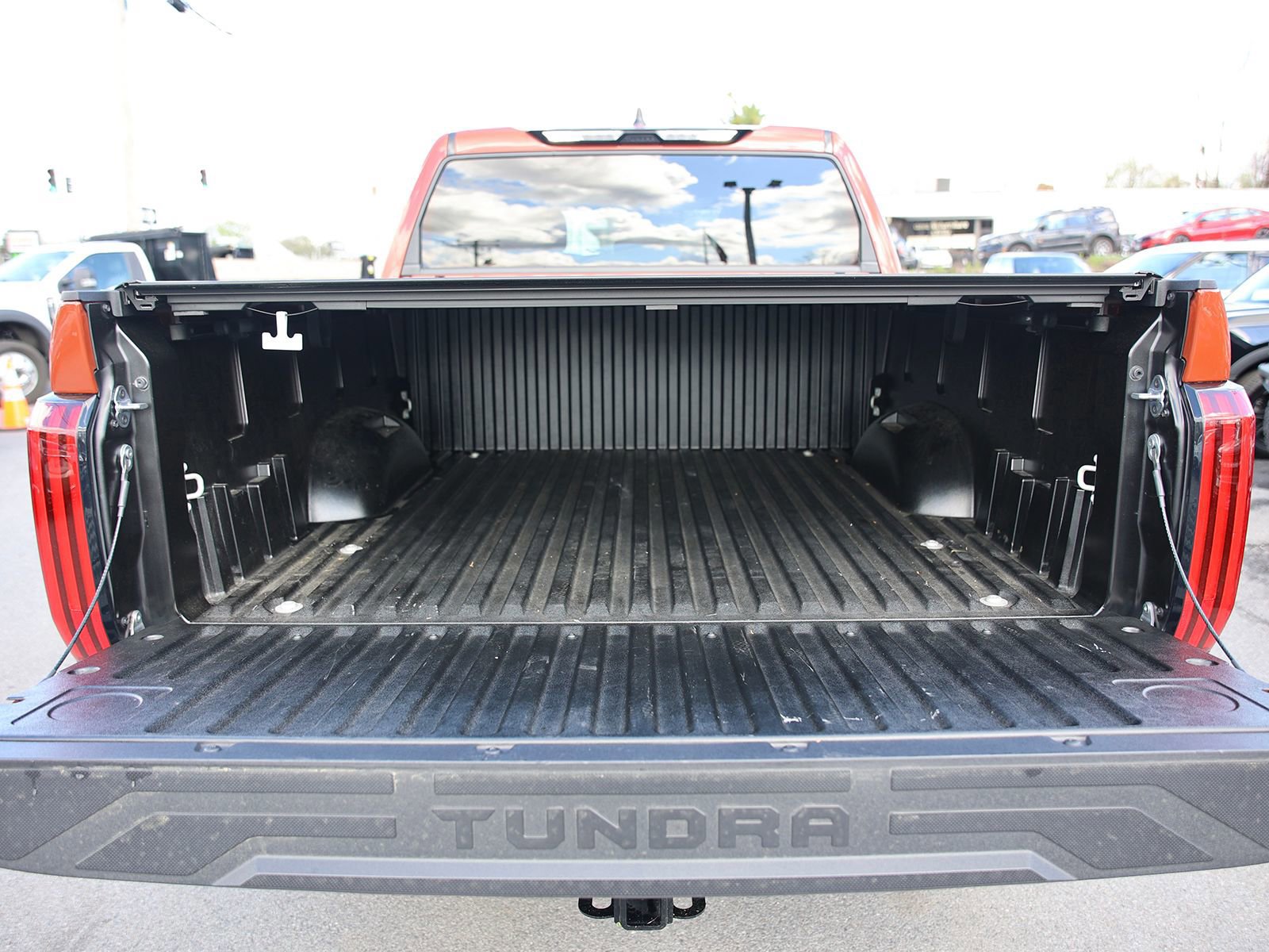 Used 2025 Toyota Tundra SR5 w/ TRD Off-Road Package AWD/4WD image 17