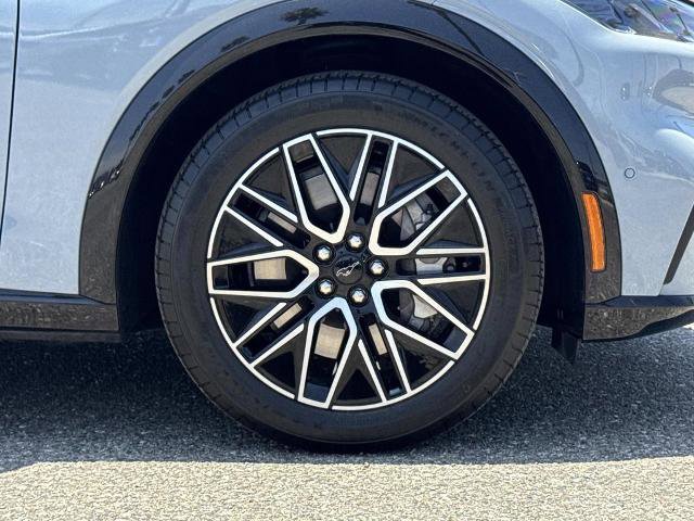 Certified 2024 Ford Mustang Mach-E Premium RWD image 31