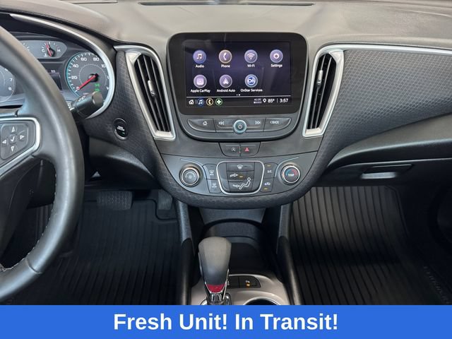 Used 2025 Chevrolet Malibu RS FWD image 11