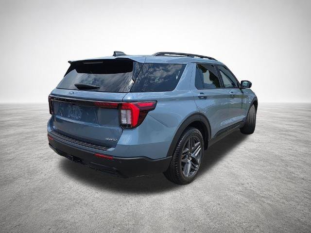Certified 2025 Ford Explorer ST-Line w/ Premium Package AWD/4WD image 8
