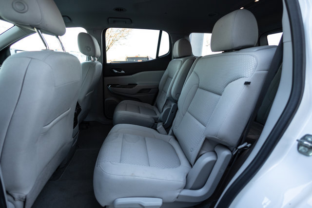 Used 2022 GMC Acadia SLE image 9