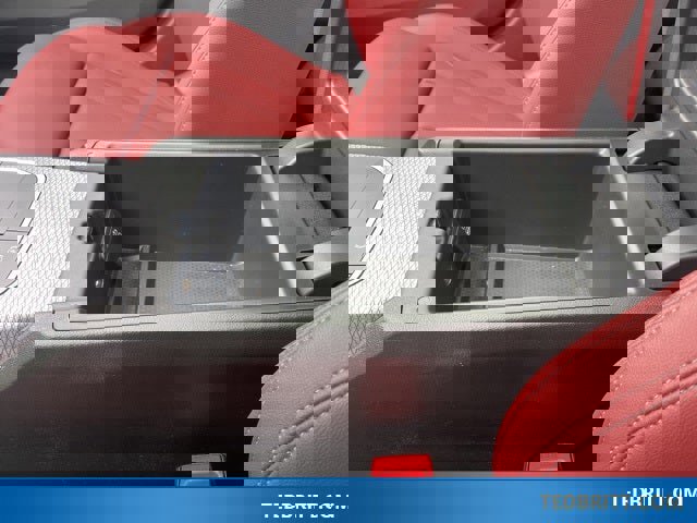 Used 2024 BMW 330i xDrive Sedan w/ M Sport Package image 39