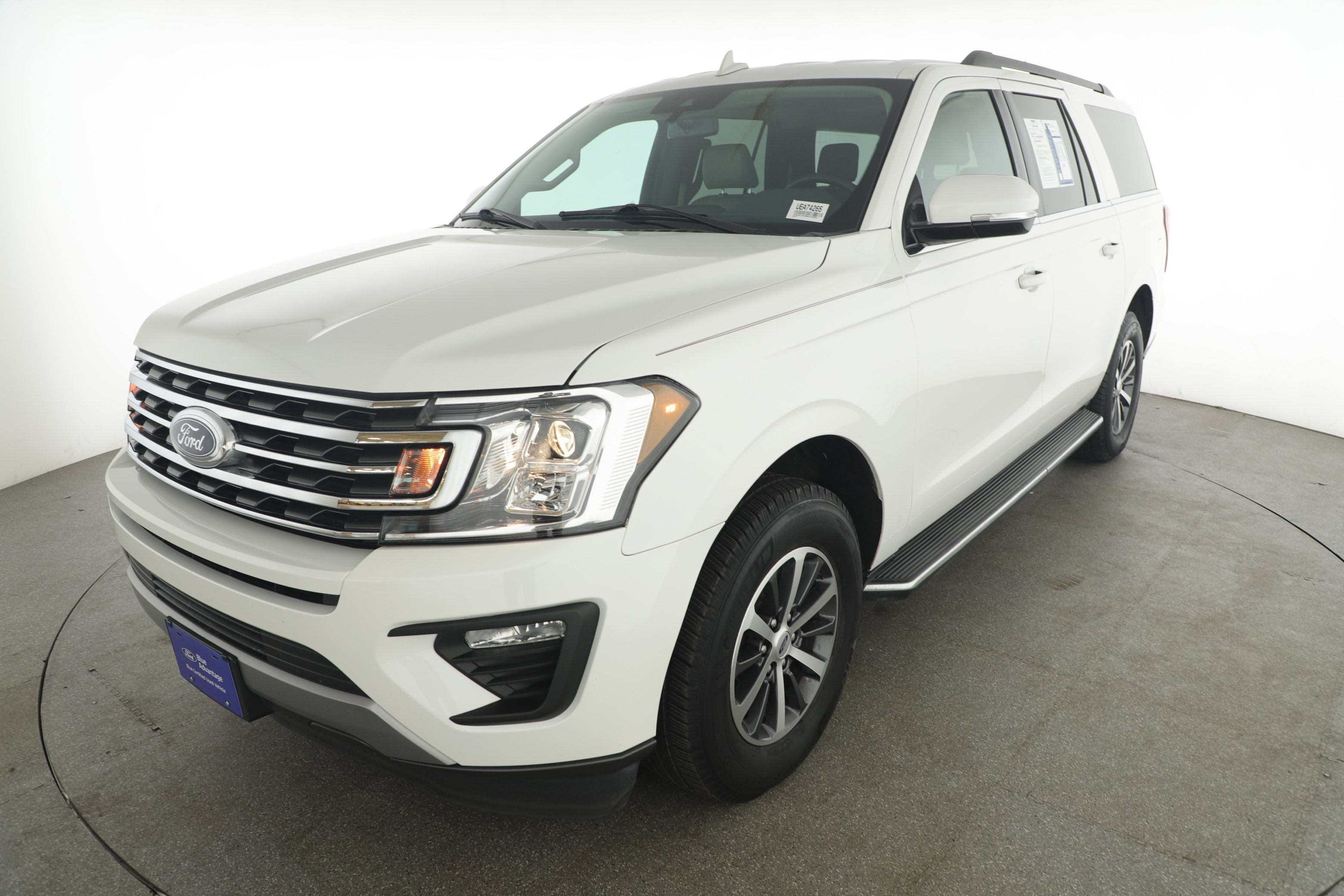 Certified 2021 Ford Expedition Max XLT image 3