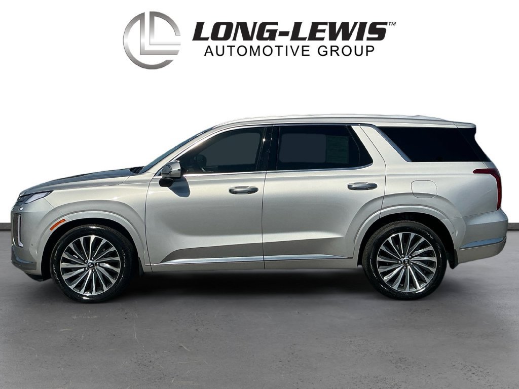 Used 2025 Hyundai Palisade Calligraphy AWD/4WD image 2