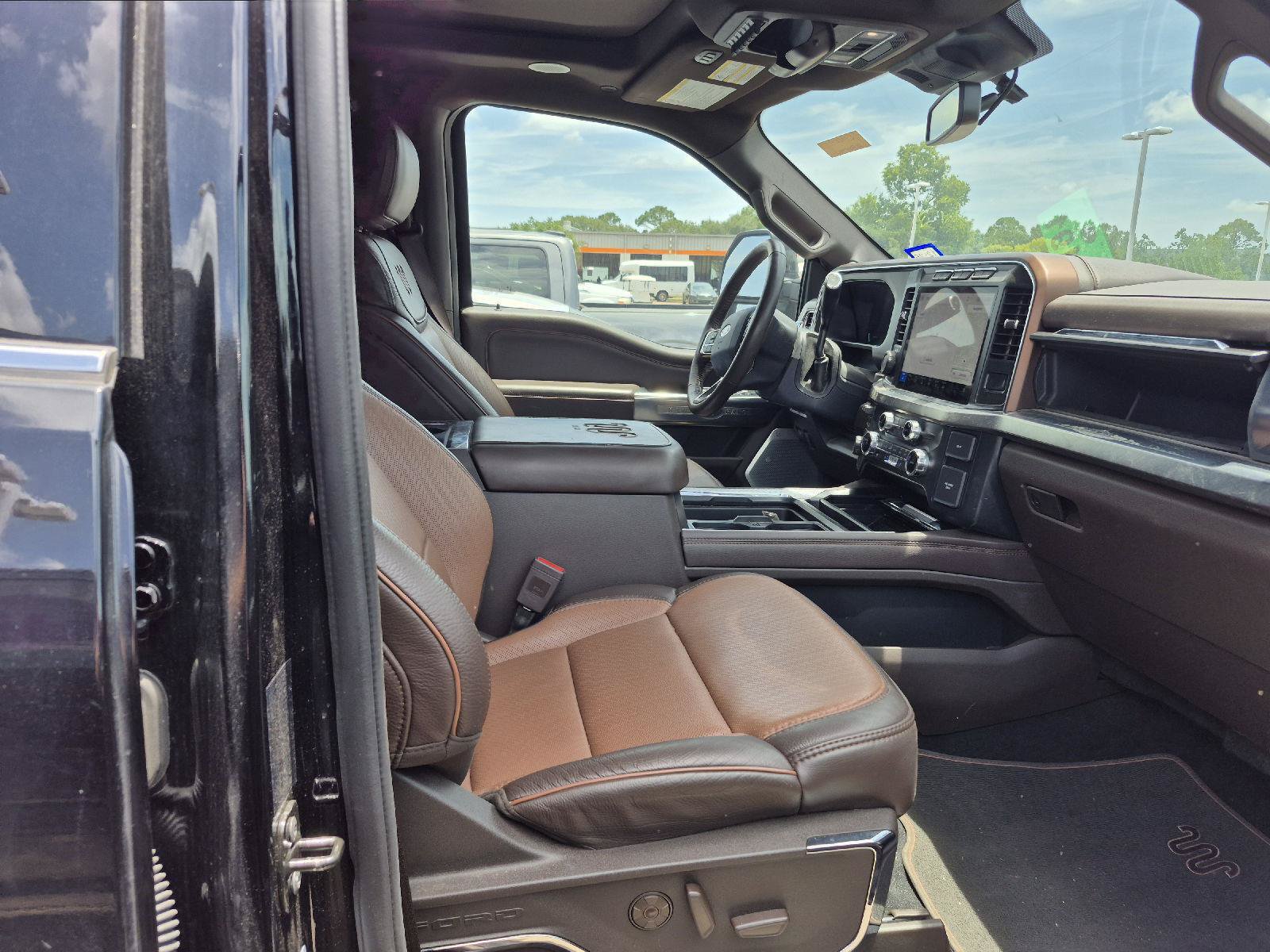 Certified 2024 Ford F250 King Ranch AWD/4WD image 11