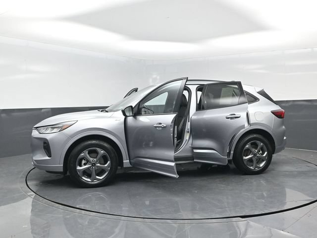 Certified 2024 Ford Escape ST-Line w/ Tech Pack #1 AWD/4WD image 28