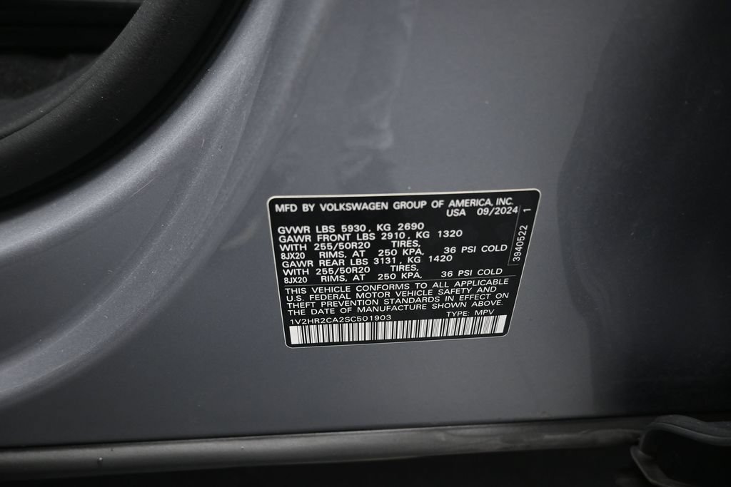Used 2025 Volkswagen Atlas SE AWD/4WD image 20